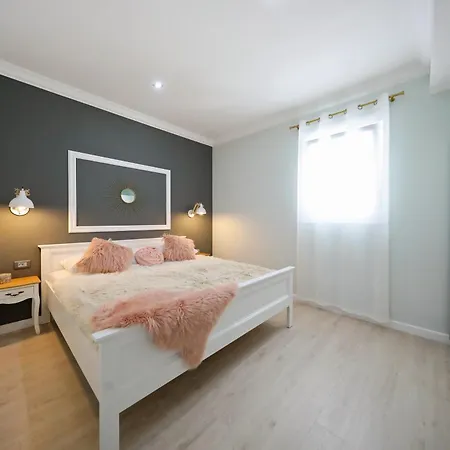 ゲストハウス Doel